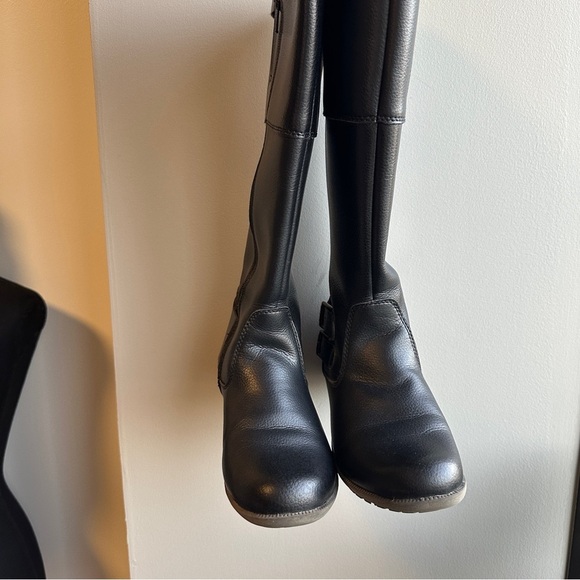 **CLARKS* Black Leather Riding Boots Size 6 - Picture 2 of 10